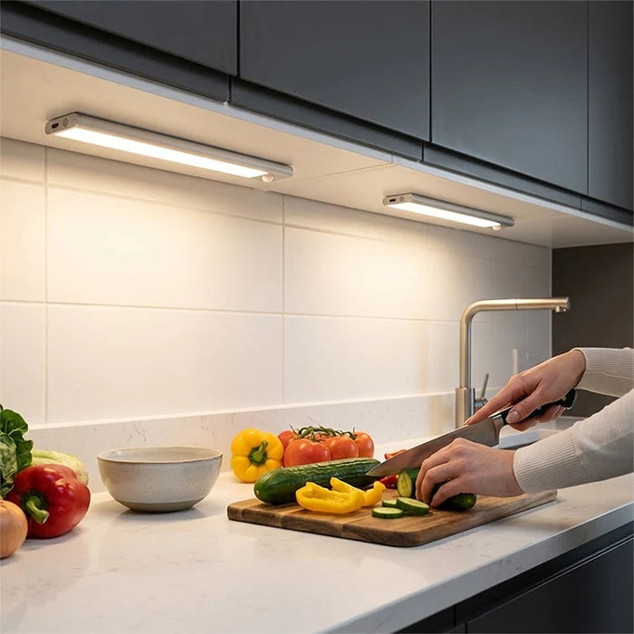 Magnetische LED-Unterbauleuchte mit Bewegungsmelder